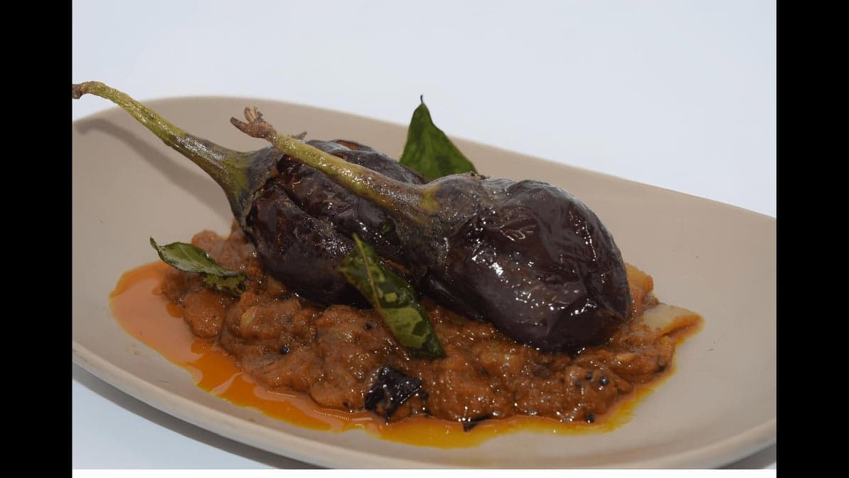 KHATTE MEETHE BAIGAN