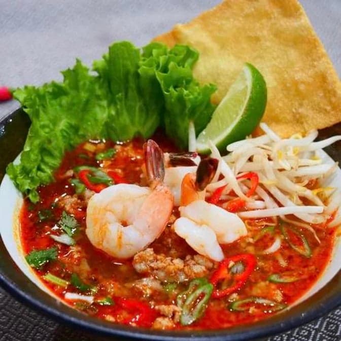 Tom-Yum Noodle
