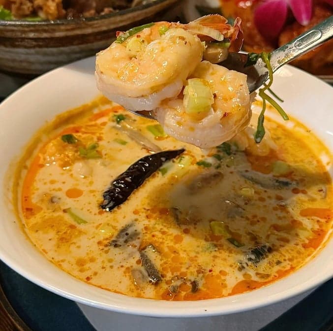 Tom Kha (GF)