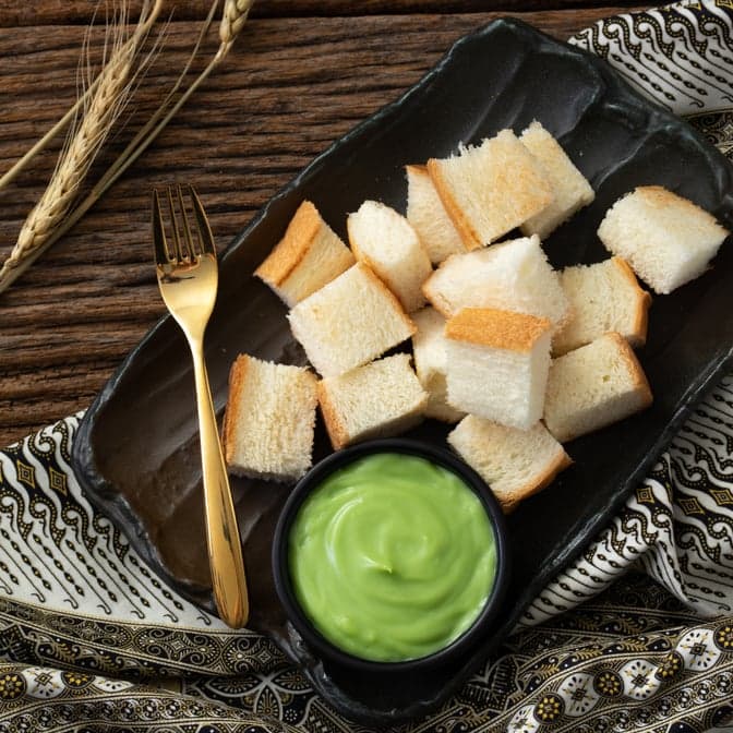Steamed Bread with Thai Custard