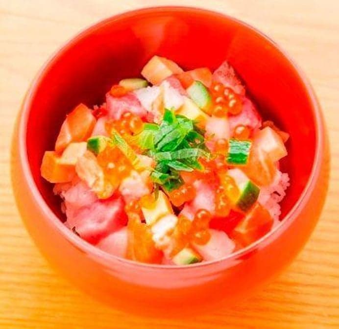 Bara Chirashi Don