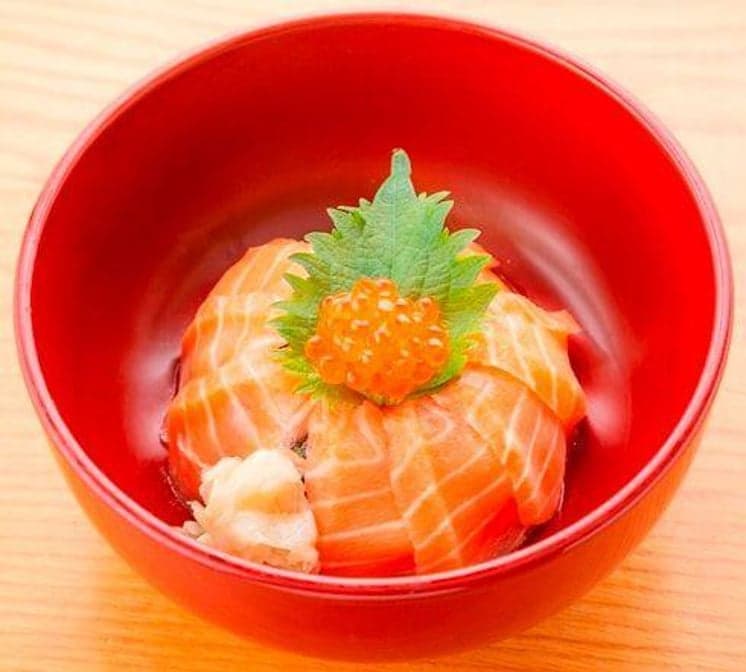 Salmon Ikura Don