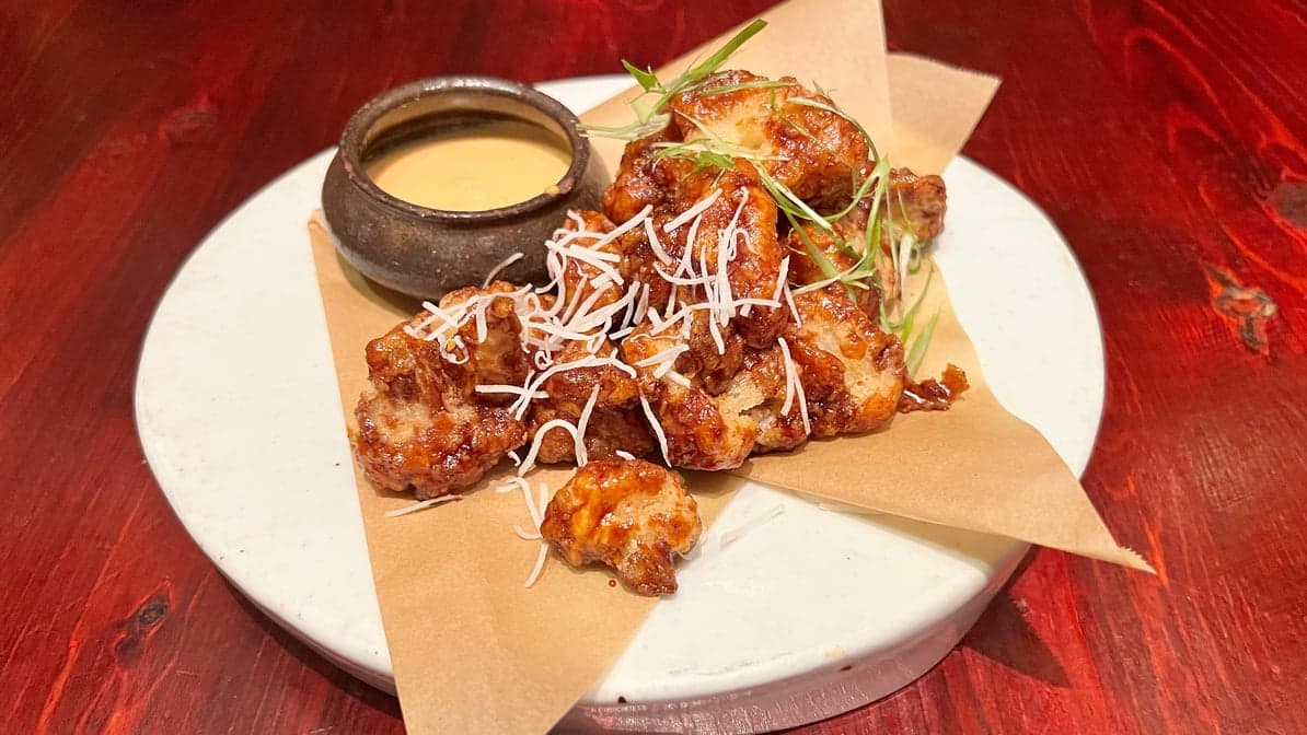 Spicy Korean cauliflower bites