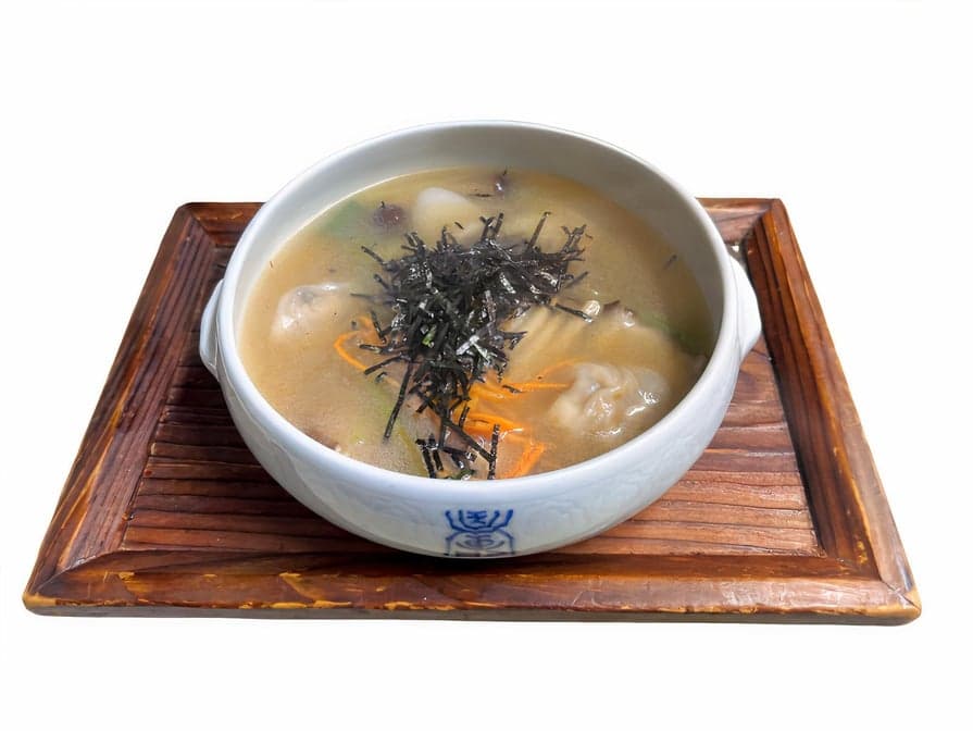 Dumpling soup