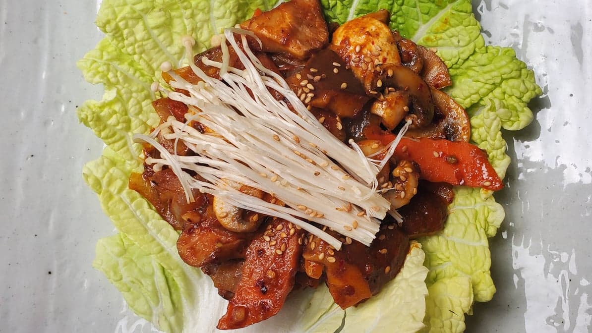 Spicy chili mushrooms