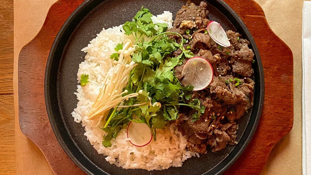 Truffle Bulgogi rice / 트러플불고기덮밥