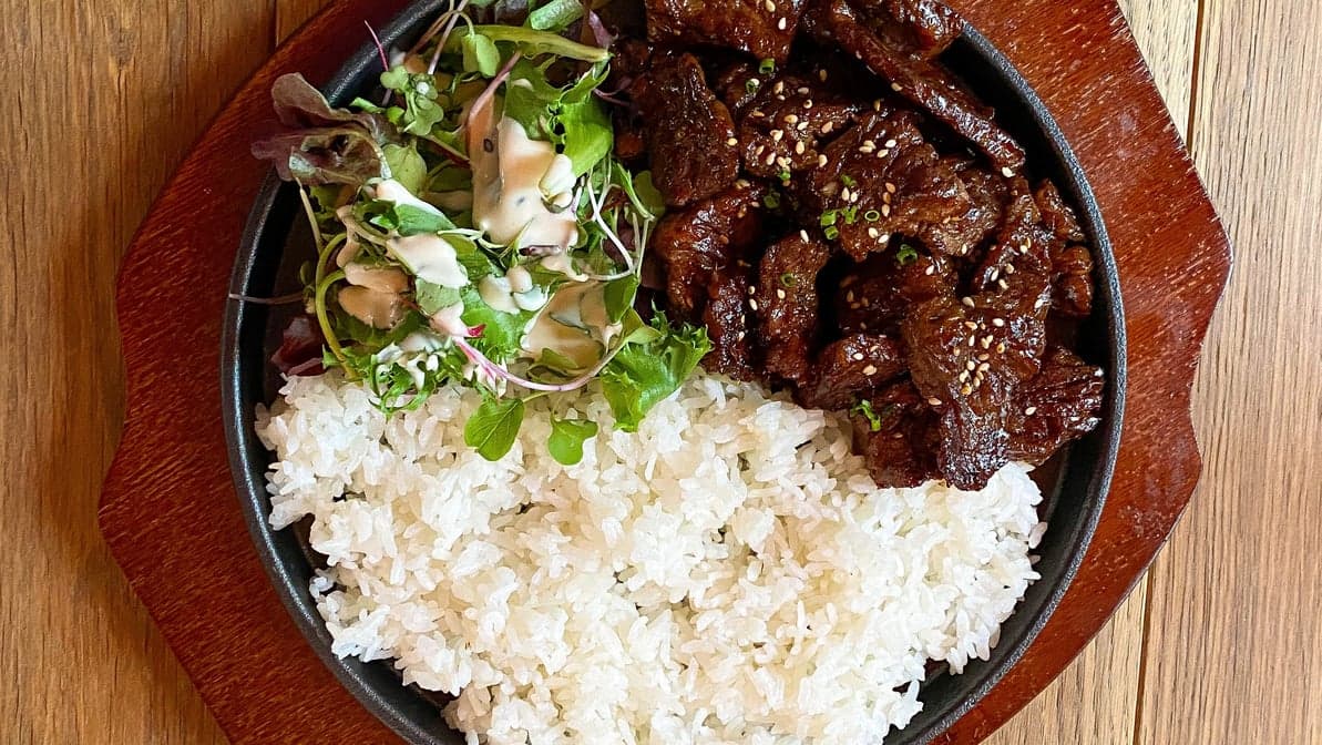 Daeji Galbi rice / 돼지갈비 덮밥