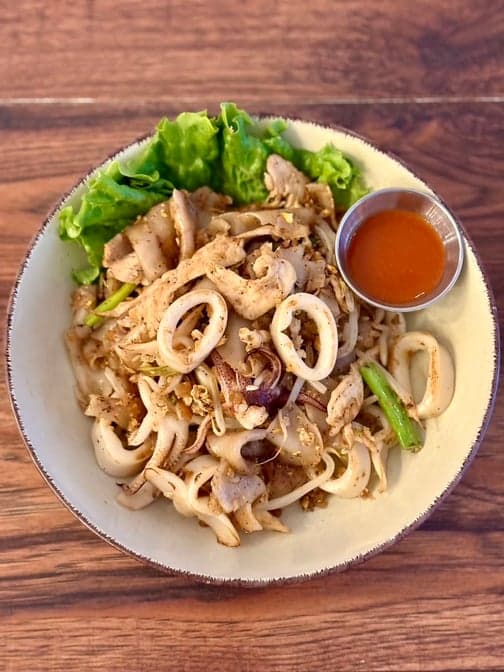 N7. Kua Gai Noodles
