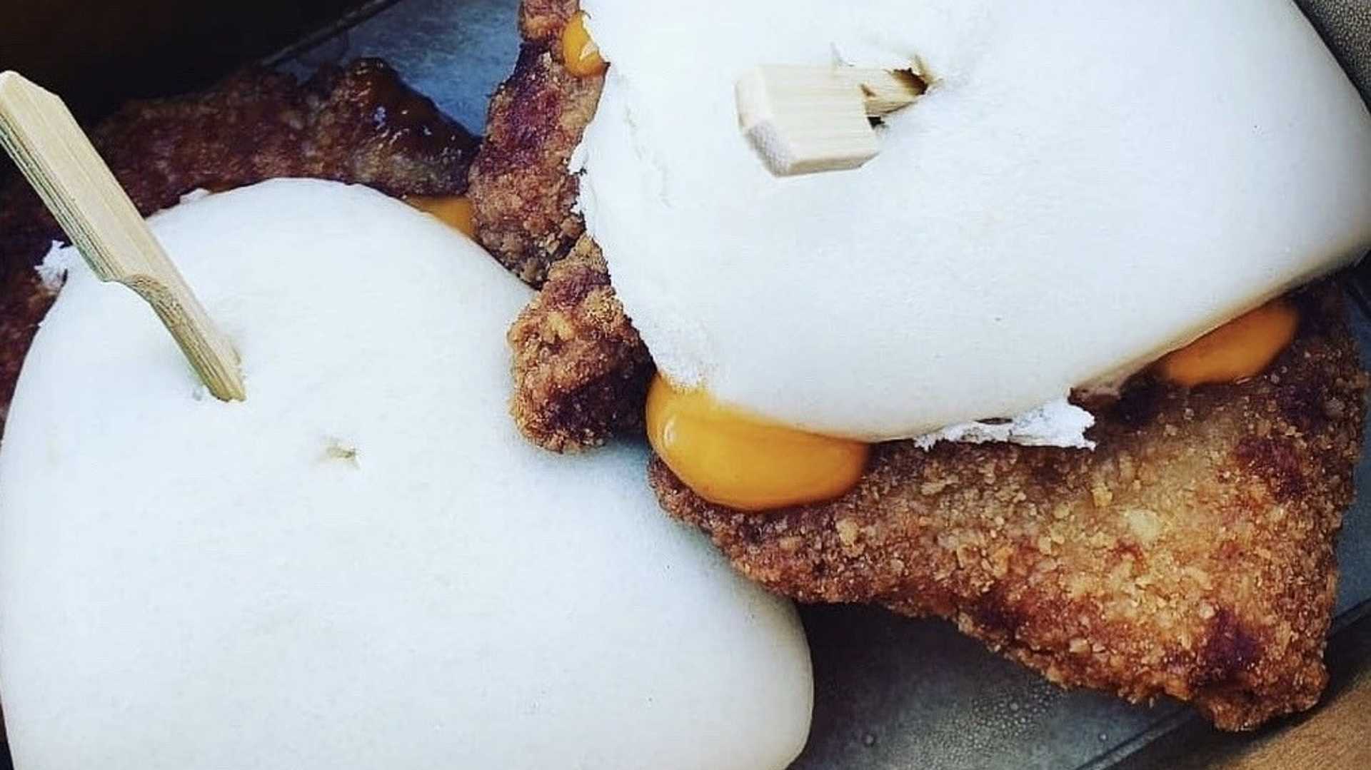 Spicy Chicken Buns