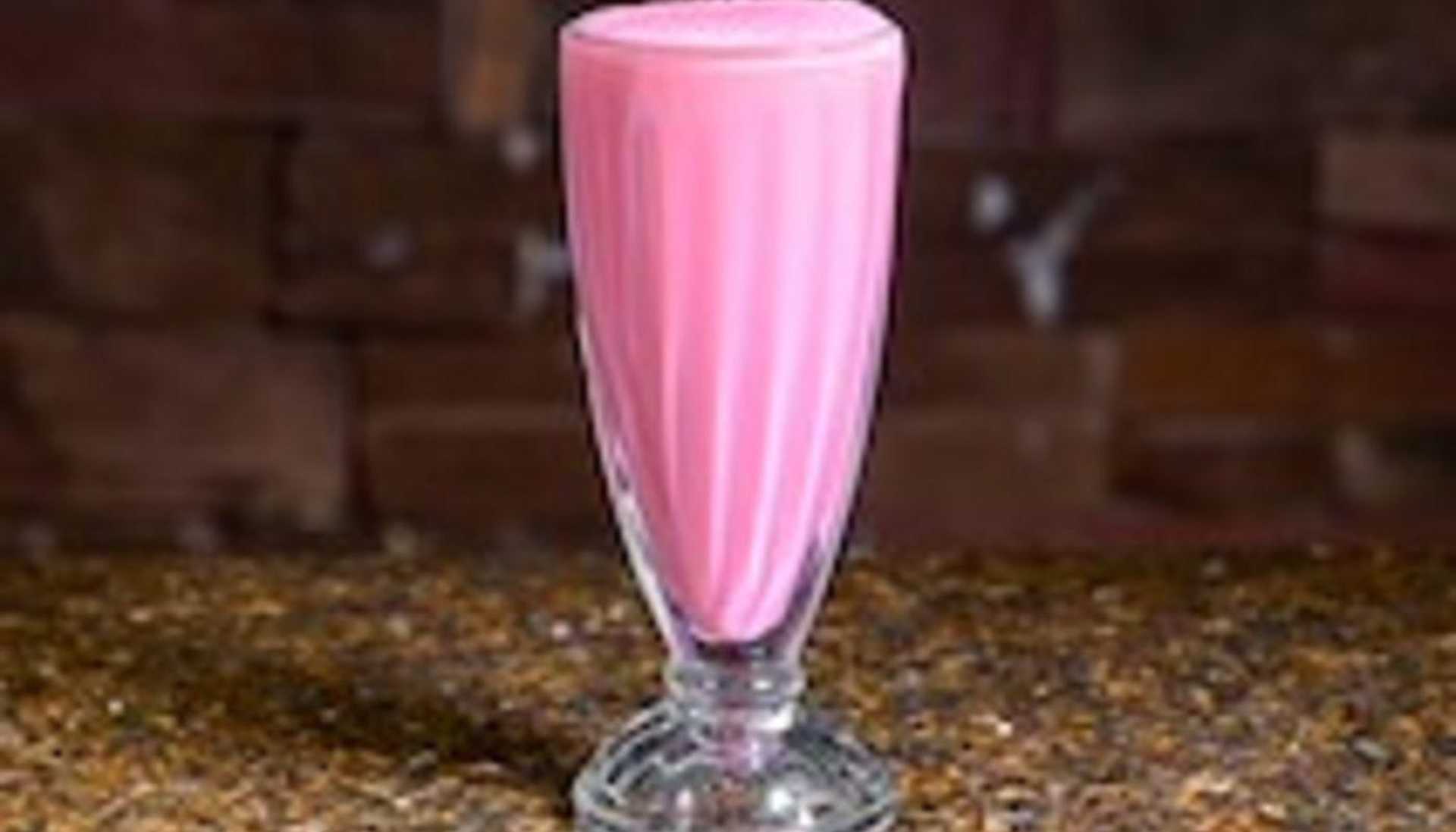 Strawberry Lassi
