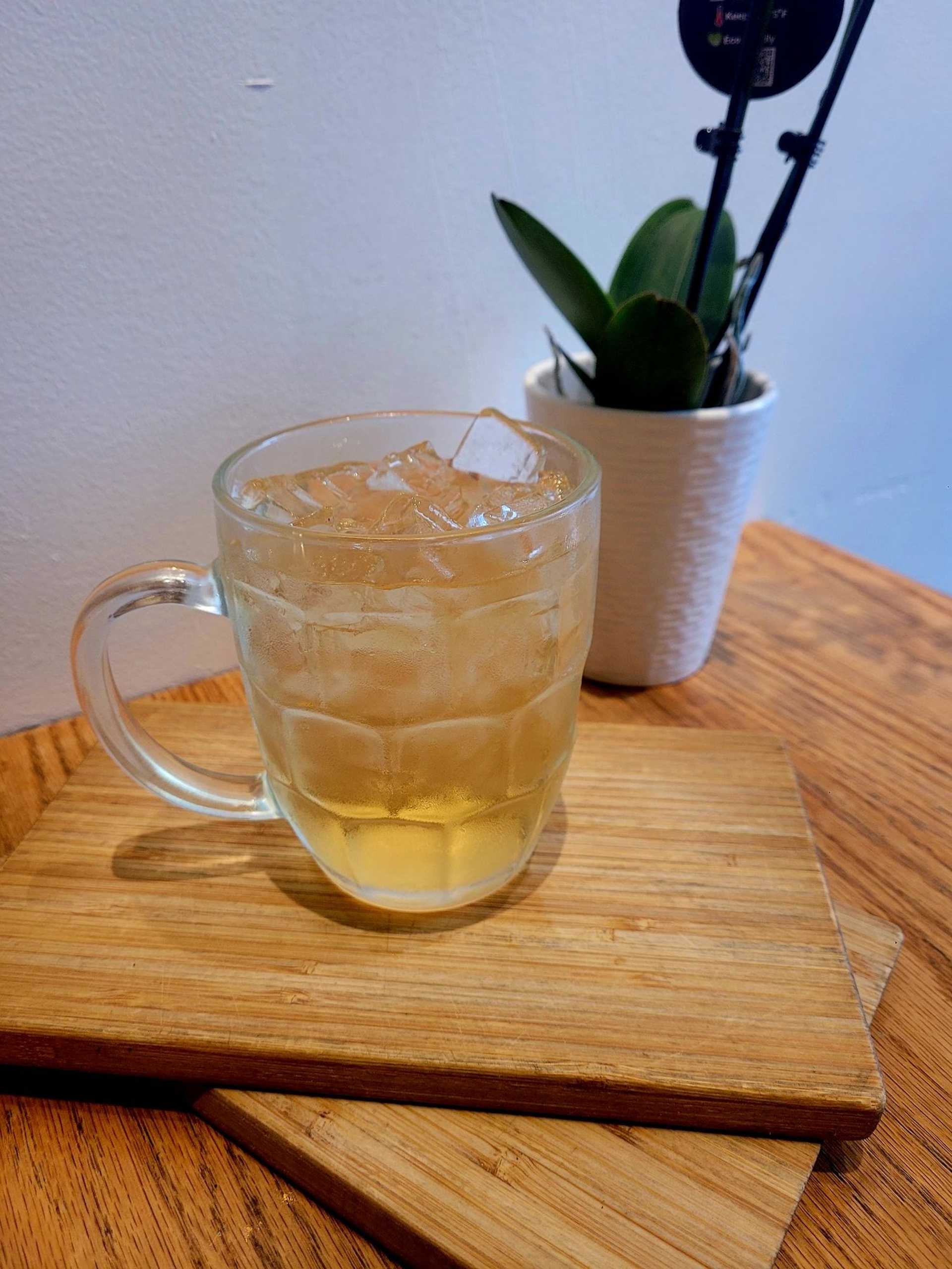 Chrysanthemum Juice