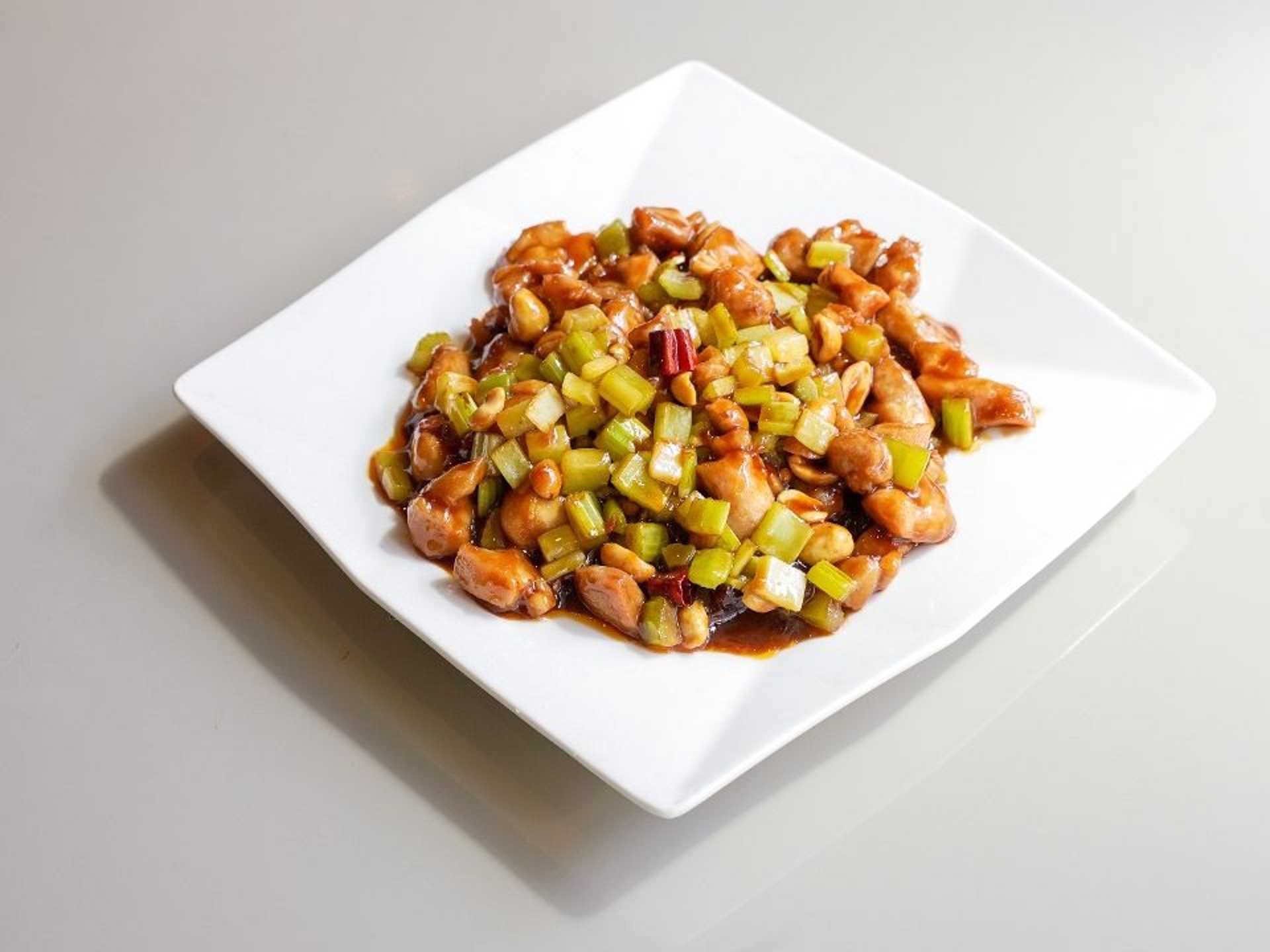 Kung Pao Chicken w peanut