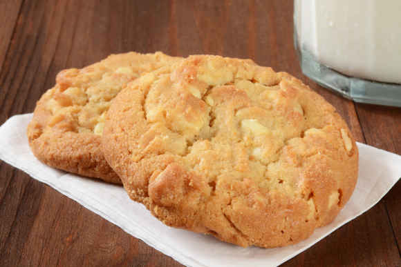 Macadamia Nut Cookies