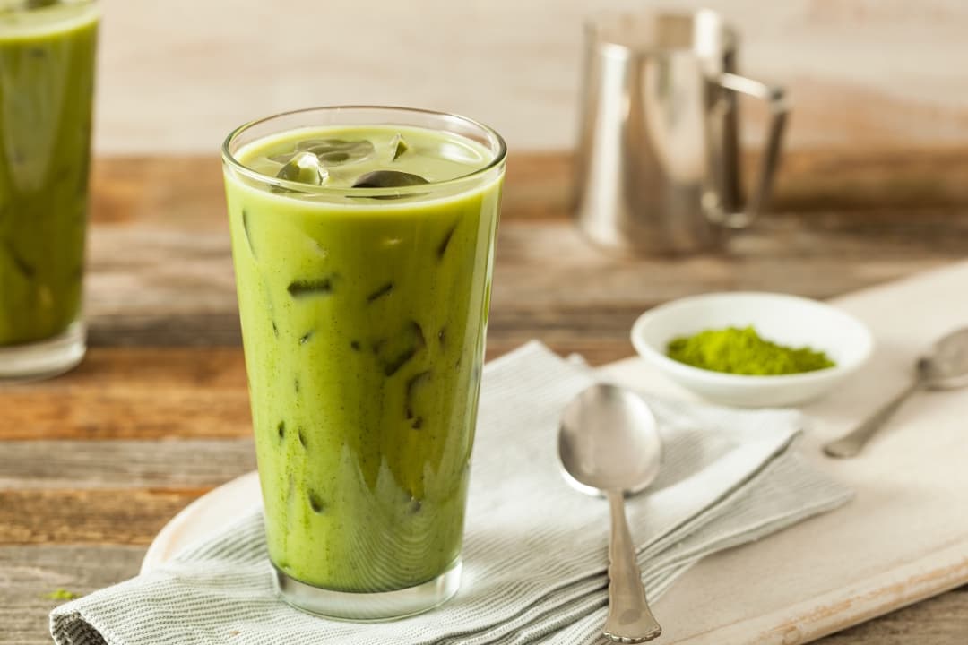 ICED MATCHA LATTE 16oz
