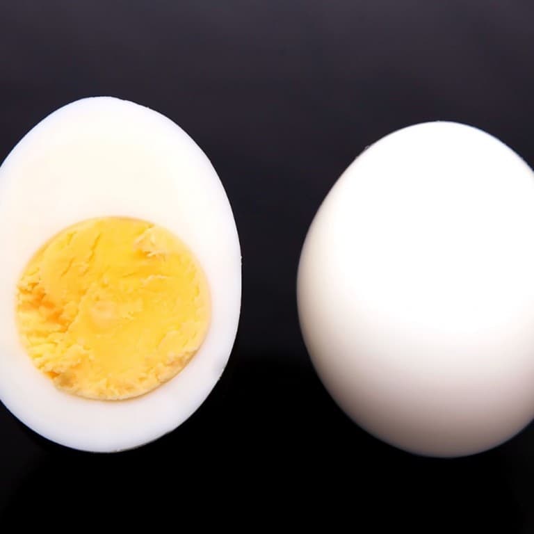 Boiled Eggs (2)