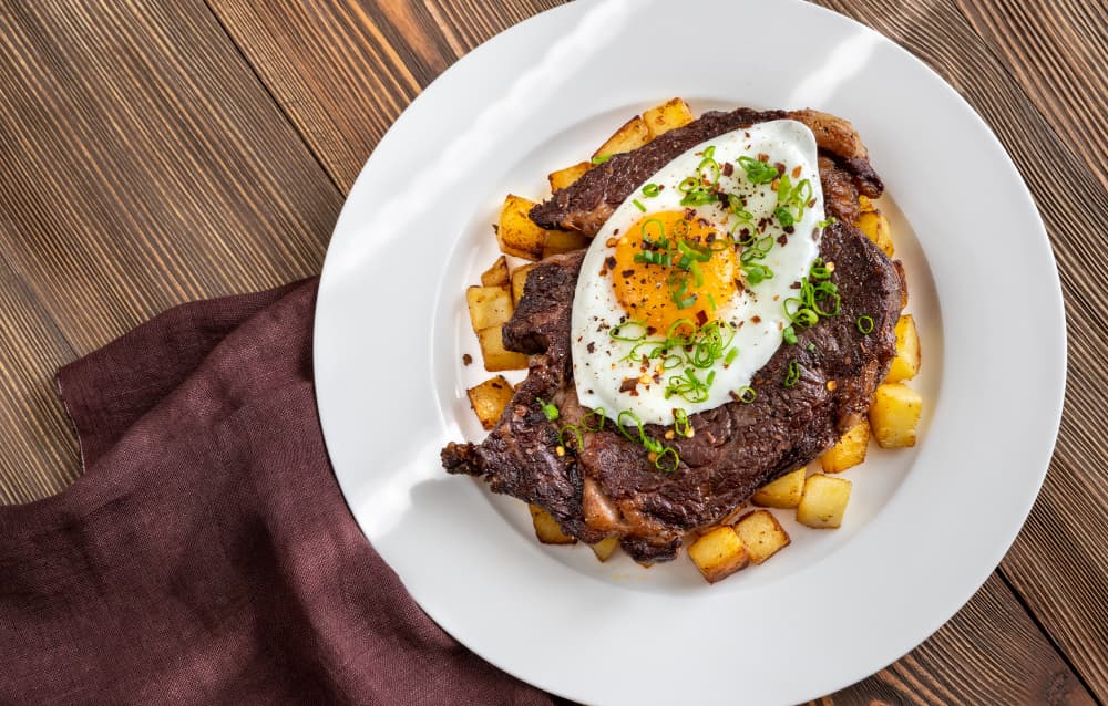 Beef Gyro & Eggs, Any Style