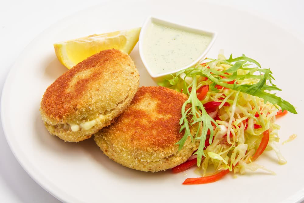Fish Cakes with Spaghetti
