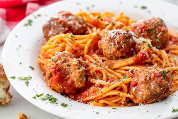 Spaghetti & Meatballs