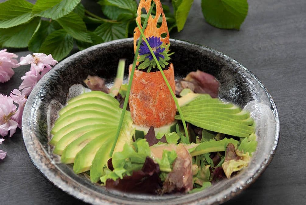 Spicy Tuna & Avocado Salad